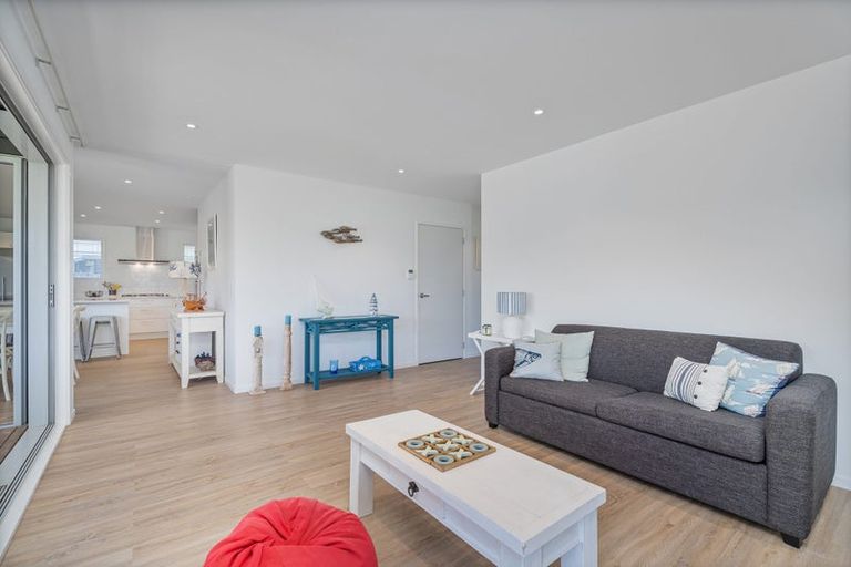 Photo of property in 44 Longreach Drive, Cooks Beach, Whitianga, 3591