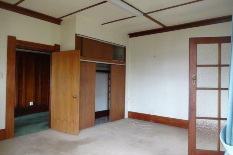 Photo of property in 90 Russell Street, Westport, 7825