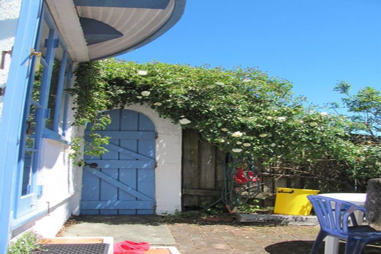 Photo of property in 16 Albert Road, Stepneyville, Nelson, 7010