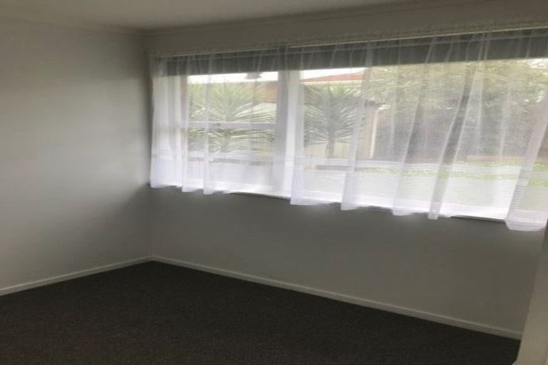 Photo of property in 3/8 Pratt Street, Papakura, 2110