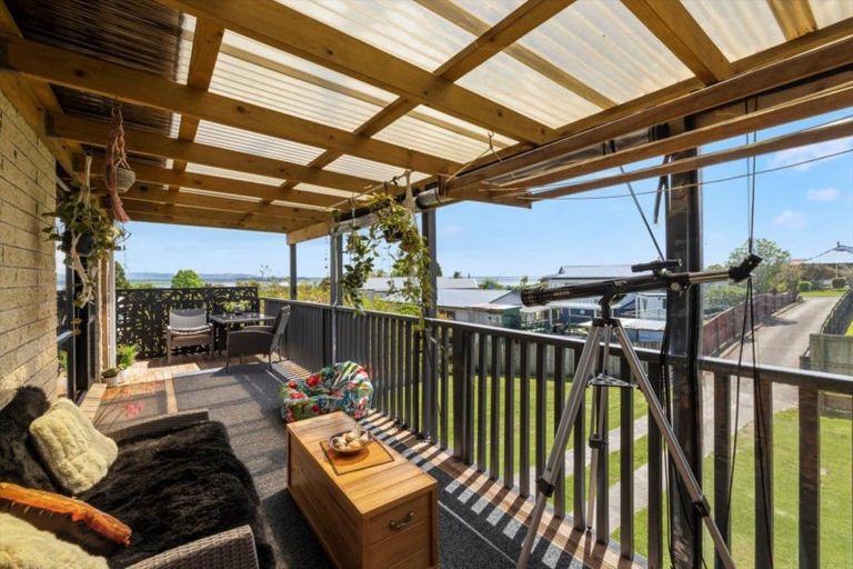 Photo of property in 3 Ngaparaoa Drive, Maketu, Te Puke, 3189