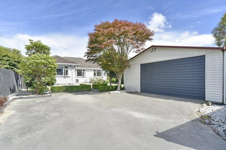 Photo of property in 7 Grimseys Road, Redwood, Christchurch, 8051
