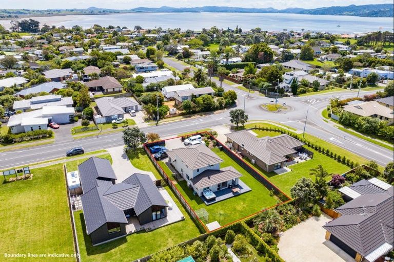 Photo of property in 349 One Tree Point Road, One Tree Point, 0118