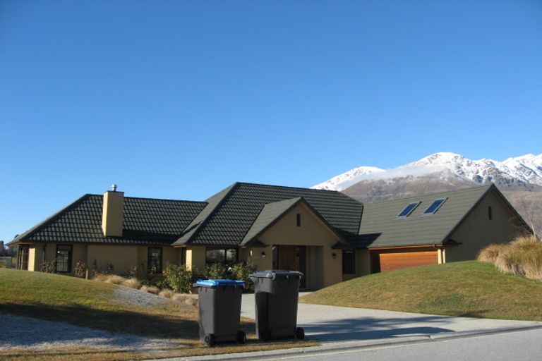 Photo of property in 14 Portree Drive, Lower Shotover, Queenstown, 9371