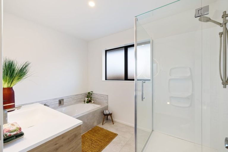 Photo of property in 11 Hoffman Street, Marshland, Christchurch, 8083