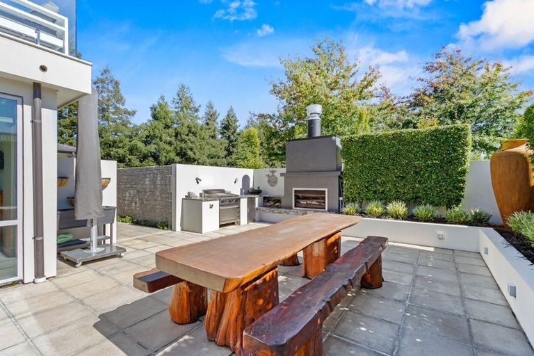 Photo of property in 37 Oakgrove Drive, Rangiora, 7400