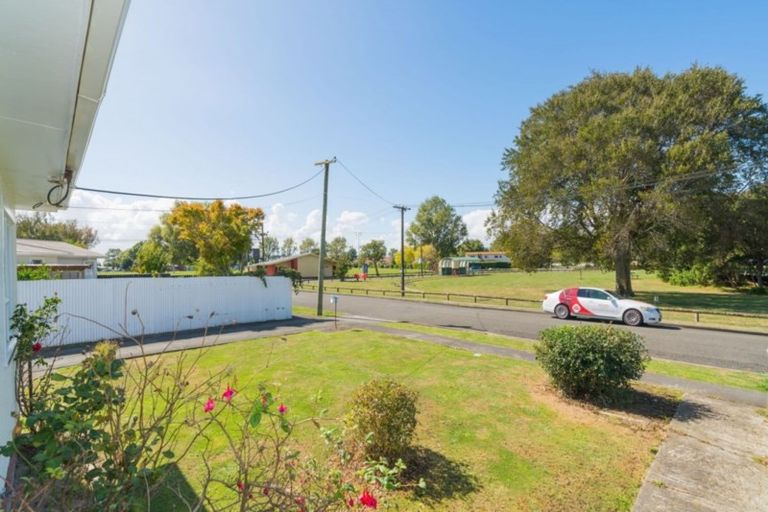 Photo of property in 53 Duff Crescent, Highbury, Palmerston North, 4412