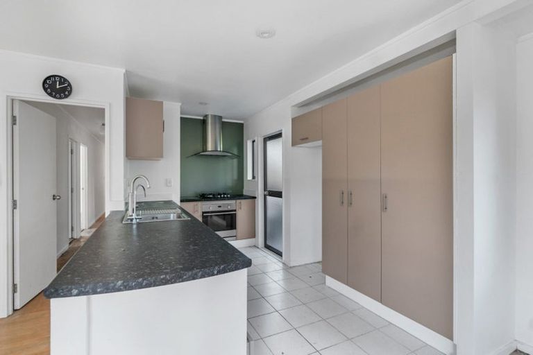 Photo of property in 41 D'oyly Drive, Stanmore Bay, Whangaparaoa, 0932
