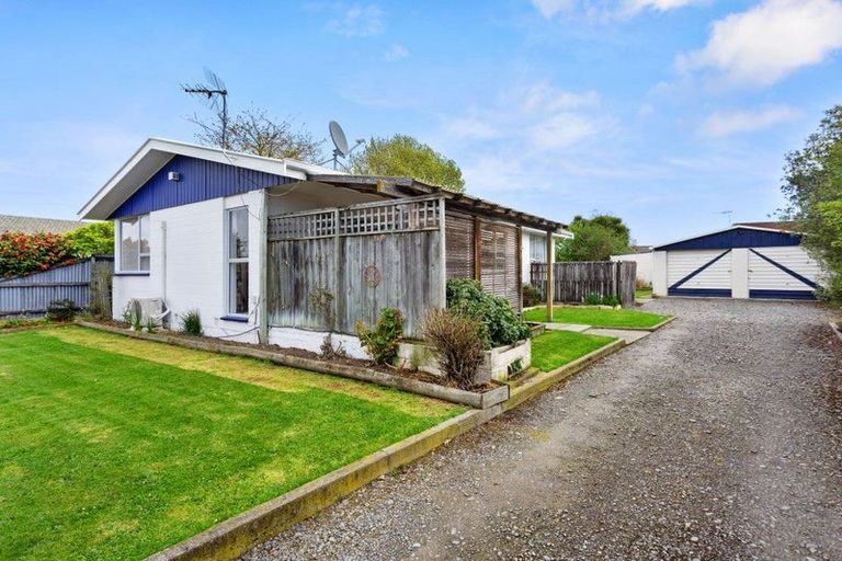 Photo of property in 39 Martyn Street, Rangiora, 7400