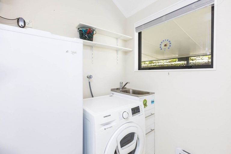 Photo of property in 6a Tui Grove, Elderslea, Upper Hutt, 5018