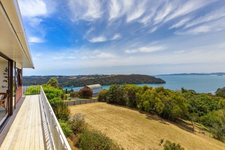 Photo of property in 12 Kotare Place, Sandspit, Warkworth, 0982