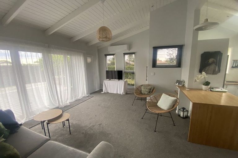 Photo of property in 389 Harewood Road, Bishopdale, Christchurch, 8053