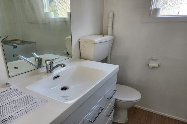 Photo of property in 19 Everard Avenue, Army Bay, Whangaparaoa, 0930