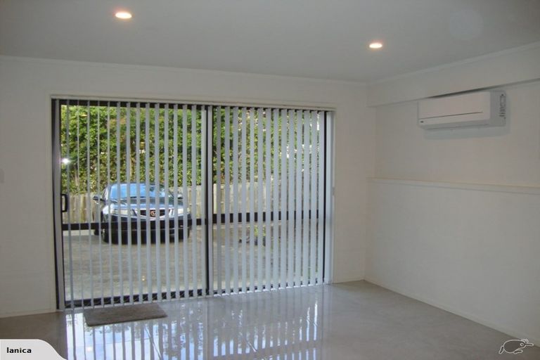 Photo of property in 1/36 Palliser Lane, Browns Bay, Auckland, 0630