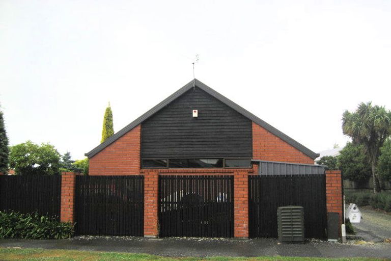 Photo of property in 94 Halberg Street, Dallington, Christchurch, 8061