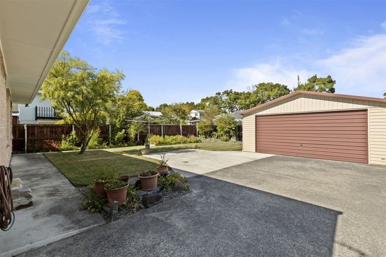 Photo of property in 6 Dulles Place, Papanui, Christchurch, 8053