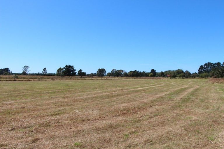 Photo of property in 104 Middle Road, Saint Andrews, Timaru, 7972