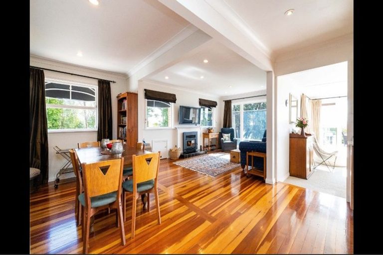 Photo of property in 59 Lucknow Road, Havelock North, 4130