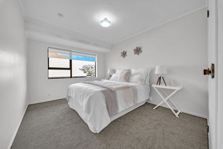 Photo of property in 7 Catania Place, Conifer Grove, Takanini, 2112