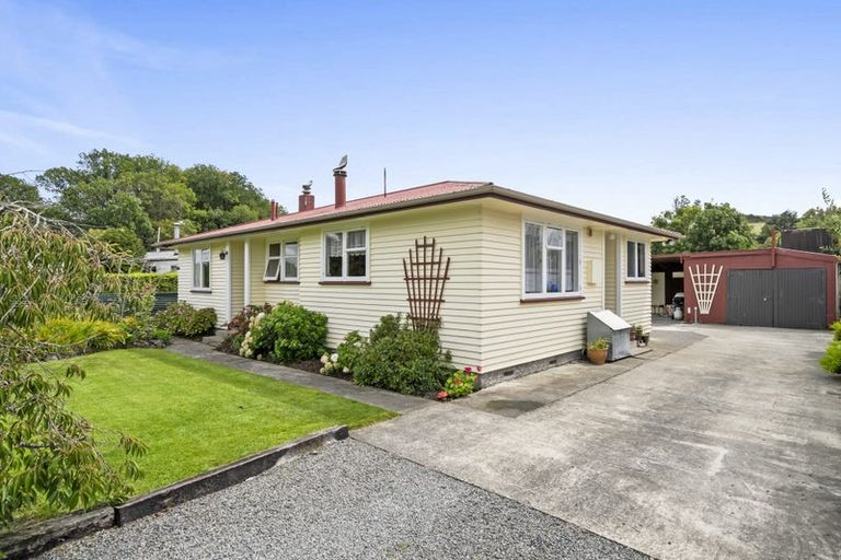 Photo of property in 14 Cadman Street, Cheviot, 7310