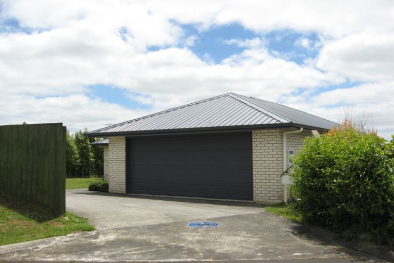 Photo of property in 17b Shannon Grove, Pukekohe, 2120
