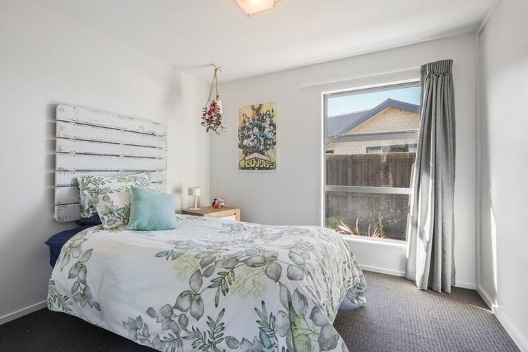 Photo of property in 60 Huntingdon Drive, Rangiora, 7400