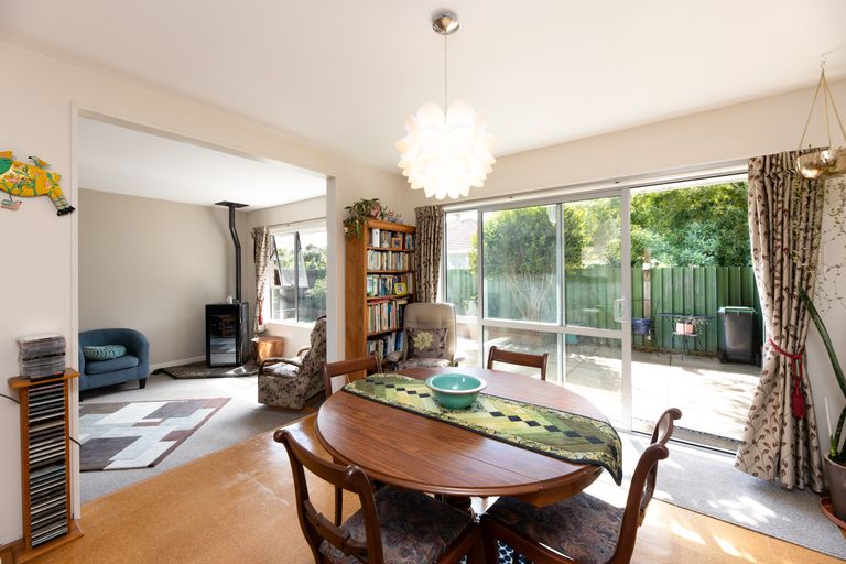Photo of property in 11 Woolston Court, Woolston, Christchurch, 8023
