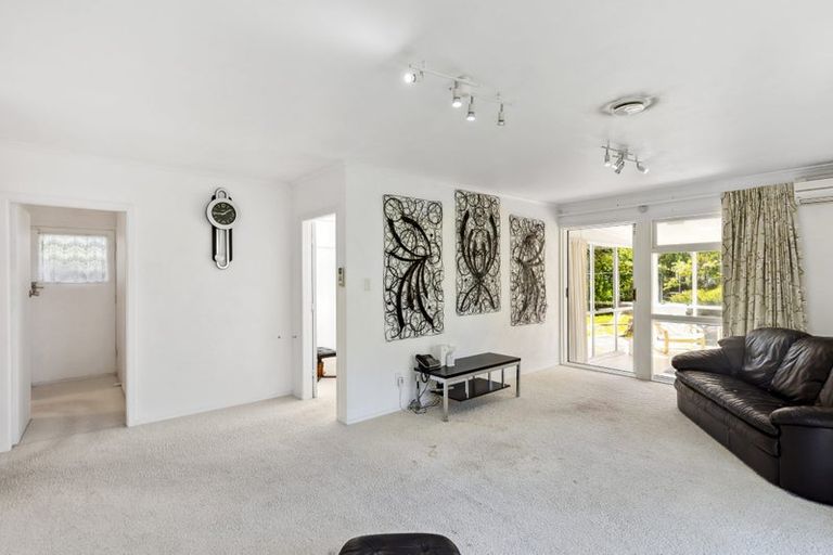 Photo of property in 35 Gray Avenue, Paraparaumu Beach, Paraparaumu, 5032