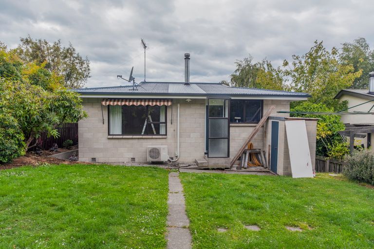 Photo of property in 14 Sutter Street, Seaview, Timaru, 7910