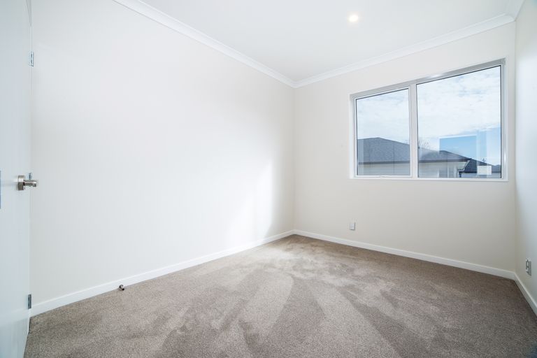 Photo of property in 7 Will Street, Huapai, Kumeu, 0810