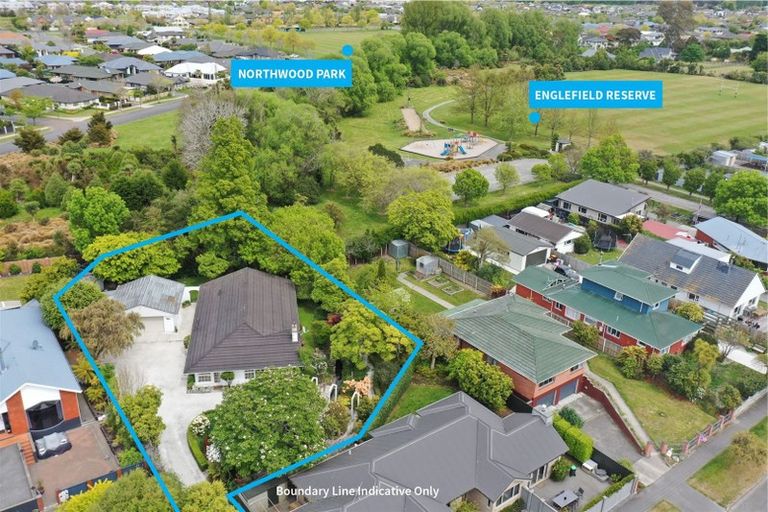 Photo of property in 55 Englefield Road, Northwood, Christchurch, 8051
