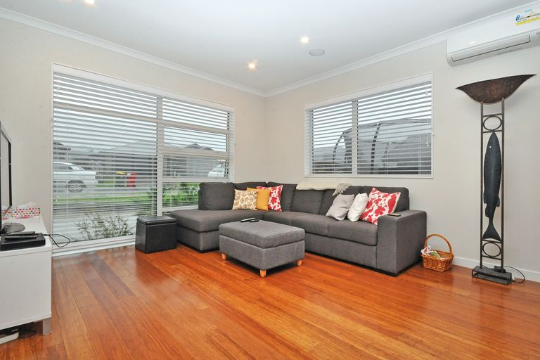 Photo of property in 7 Will Street, Huapai, Kumeu, 0810
