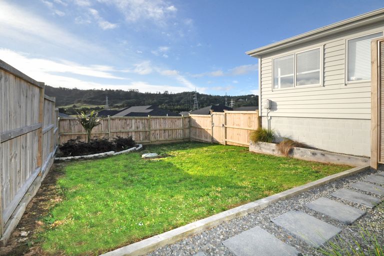 Photo of property in 7 Will Street, Huapai, Kumeu, 0810