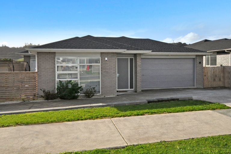 Photo of property in 7 Will Street, Huapai, Kumeu, 0810