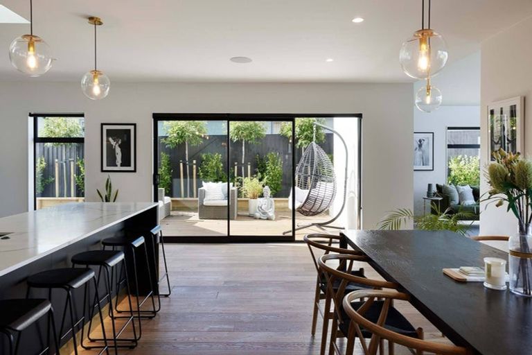 Photo of property in 26 Pacific Cliffs Drive, Gulf Harbour, Whangaparaoa, 0930