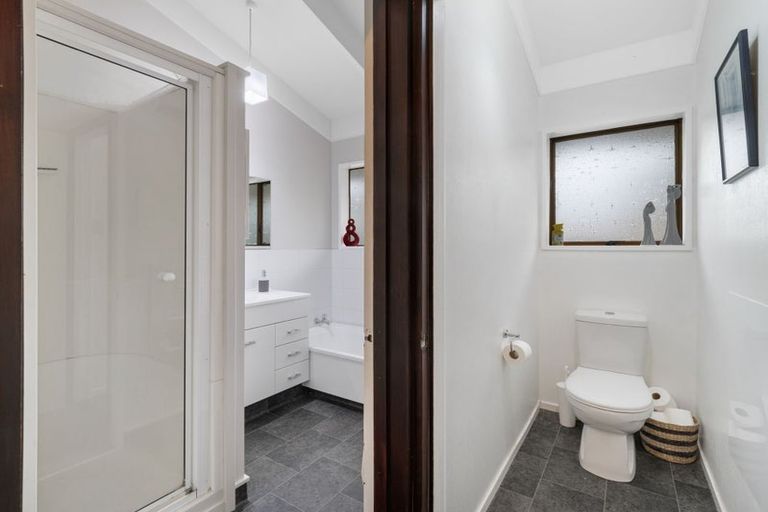 Photo of property in 17 Akepiro Place, Tawhero, Whanganui, 4501