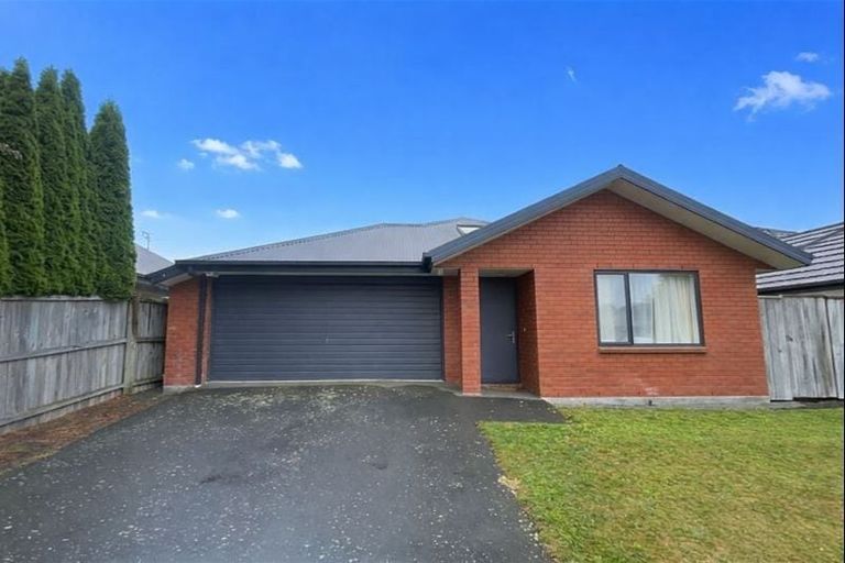 Photo of property in 51 Mcmahon Drive, Aidanfield, Christchurch, 8025