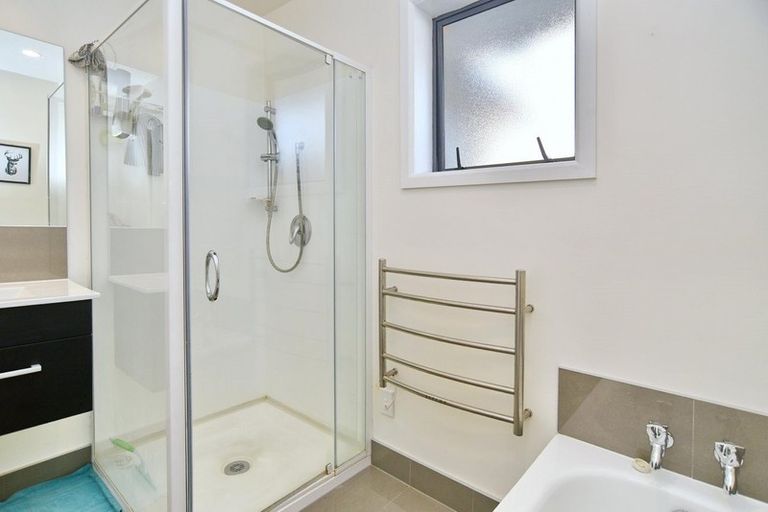 Photo of property in 5 Eders Road, Woodend, 7610