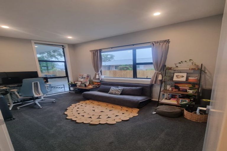 Photo of property in 50 Waitikiri Drive, Parklands, Christchurch, 8083