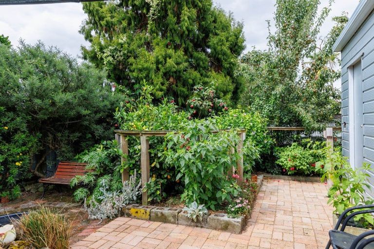 Photo of property in 27 Mangahao Road, Pahiatua, 4910
