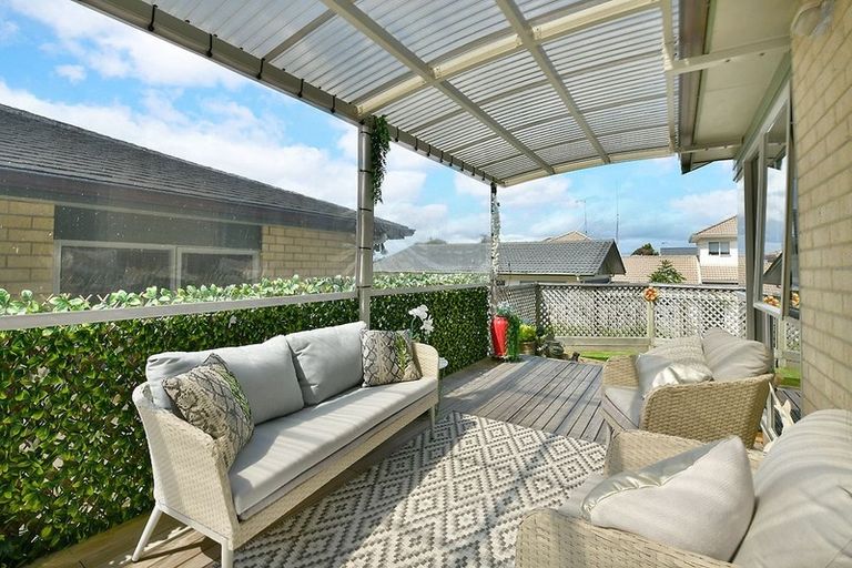 Photo of property in 38a Bay Street, Red Beach, 0932