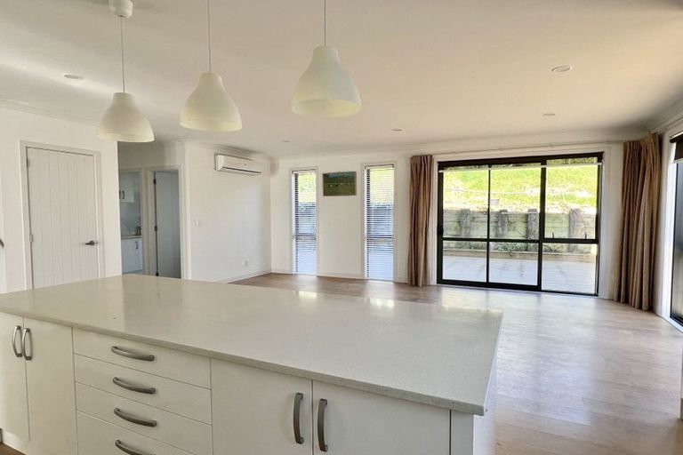 Photo of property in 35 Fennell Crescent, Silverdale, 0932