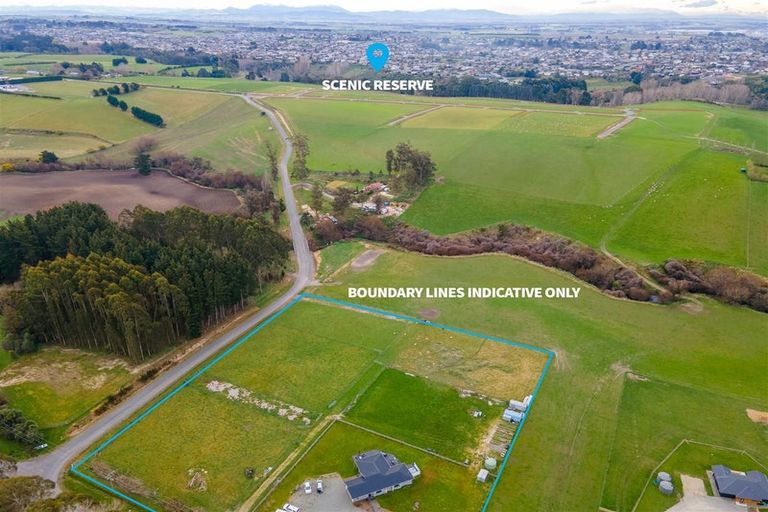 Photo of property in 84 Landsborough Road, Otipua Creek, Timaru, 7974