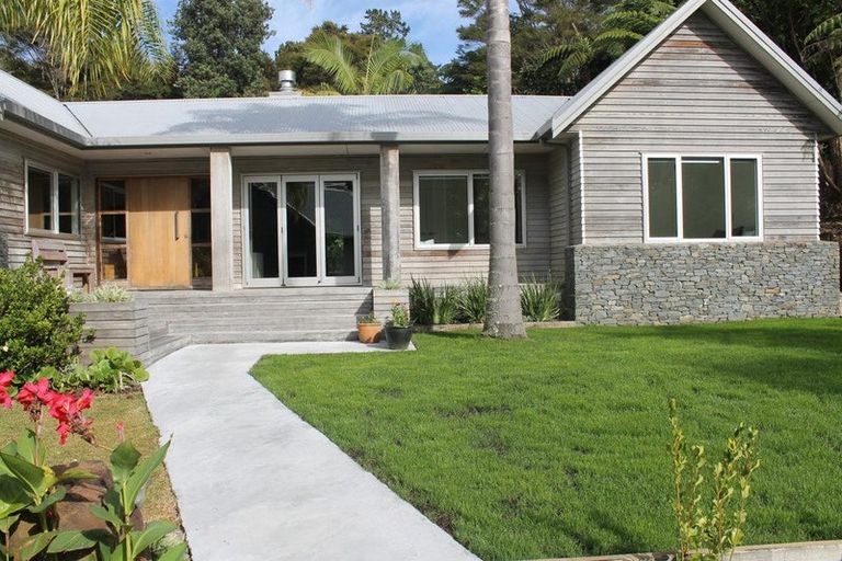 Photo of property in 56 Rewa Rewa Valley, Tairua, 3508