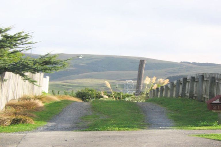 Photo of property in 21 Kaitangata Crescent, Kelson, Lower Hutt, 5010