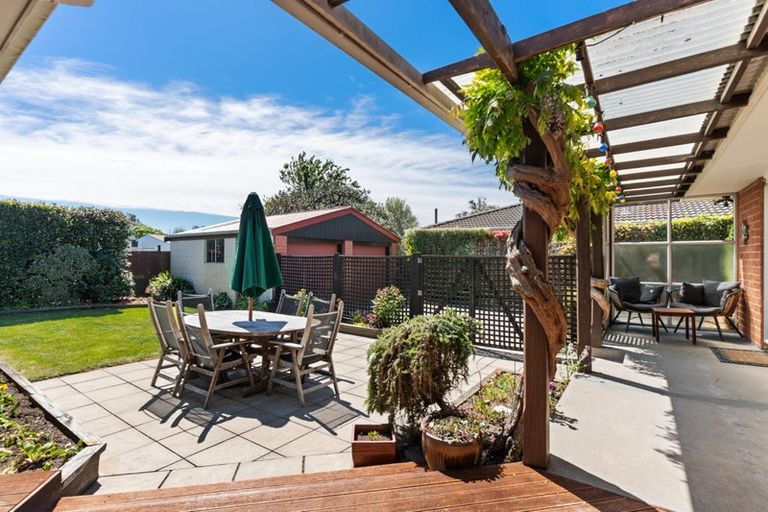 Photo of property in 36 Solway Avenue, Ilam, Christchurch, 8041