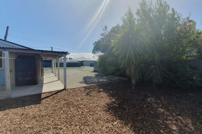 Photo of property in 140 Tedder Avenue, North New Brighton, Christchurch, 8083