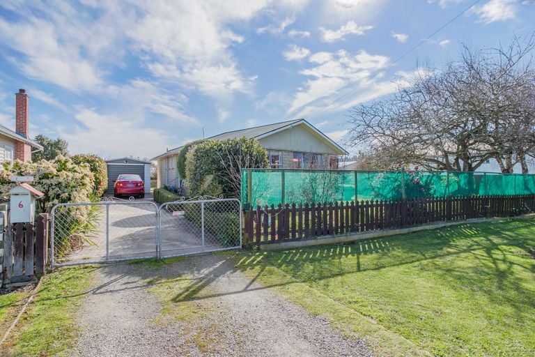 Photo of property in 6 Elworthy Street, Pareora, 7912