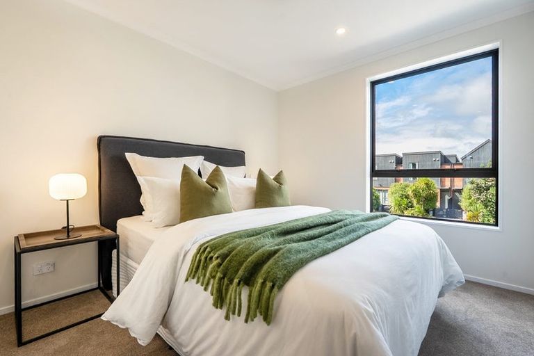 Photo of property in 14 Waka Moana Drive, Hobsonville, 0616