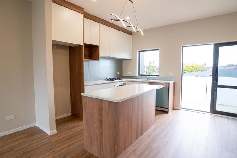 Photo of property in 23b Great South Road, Papatoetoe, Auckland, 2025